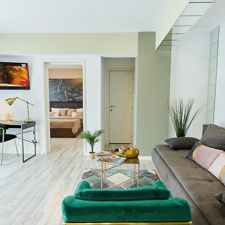 Voguish Apartment Букурещ Екстериор снимка
