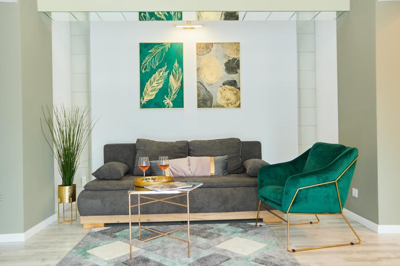 Voguish Apartment Букурещ Екстериор снимка